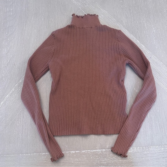 Cotton On Ribbed Brown Turtleneck Blouse - Picture 1 of 7